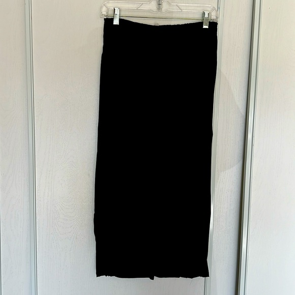 New black Capri pants from Oxiao  size small new but lost tags